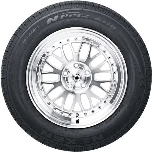 Nexen NPriz AH8 195/65R15 91H BSW (4 Tires) Fits: 2013-15 Honda Civic Natural Gas; 2012-18 Ford Focus S