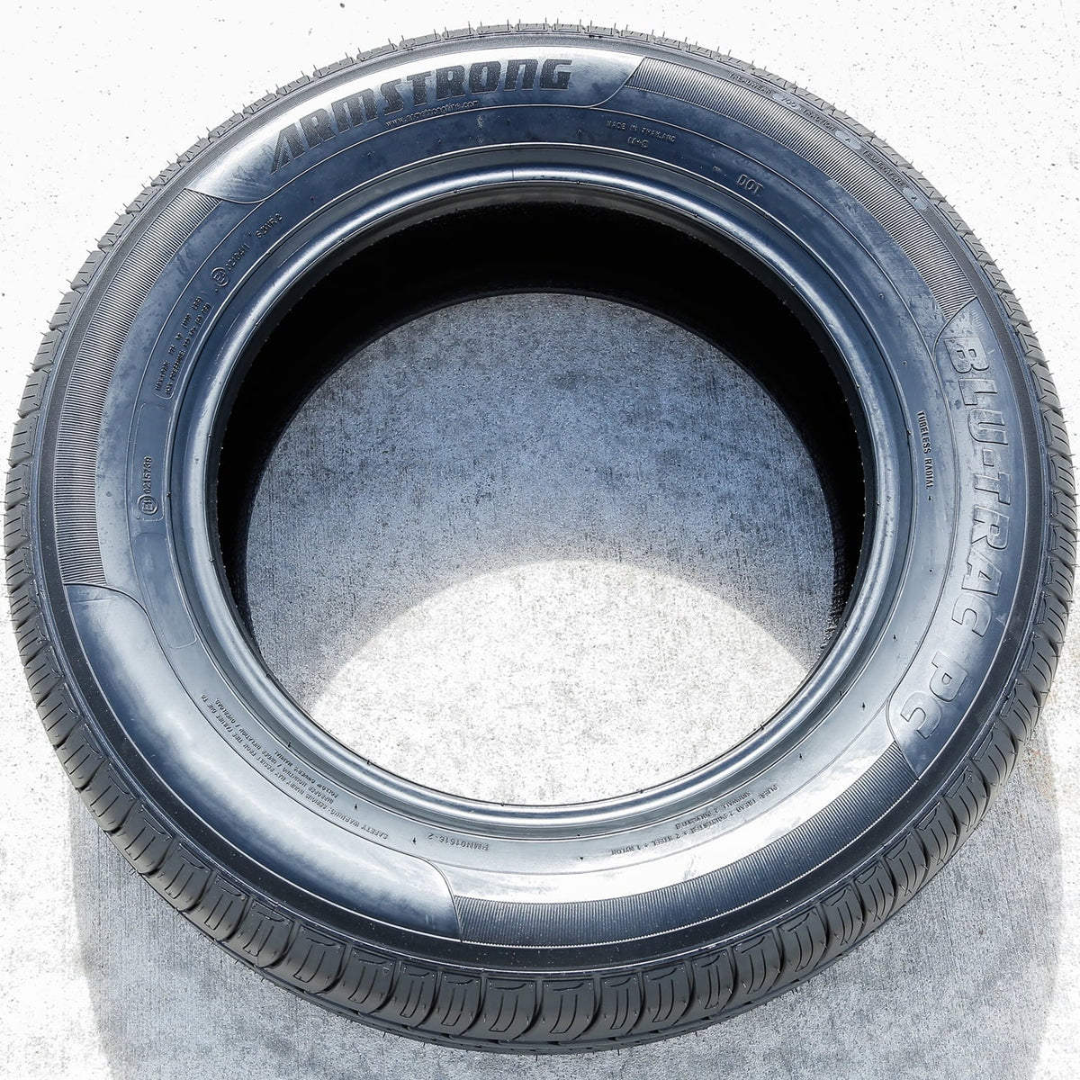 Armstrong Blu-Trac PC 215/65R17 99V A/S All Season Tire Fits: 2011-14 Ford Mustang Base; 2005-07 Chrysler 300 Touring