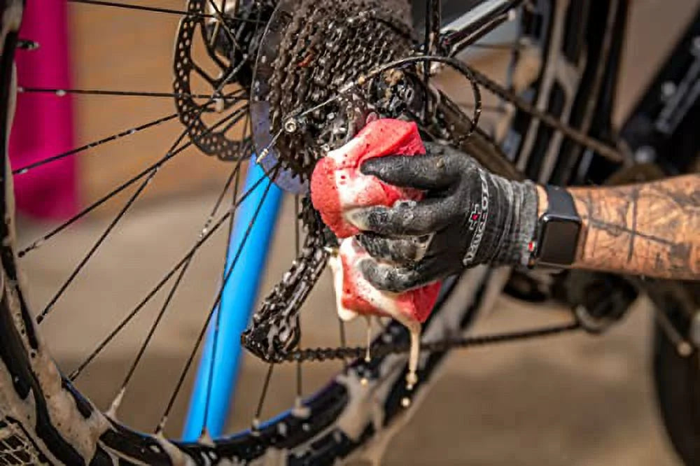 Muc-Off eBike Clean; Protect & Lube Kit - Bike Cleaning Kit; Bike Maintenance Kit for Electric Bikes - Includes Bike Wash and Bike Chain Lube