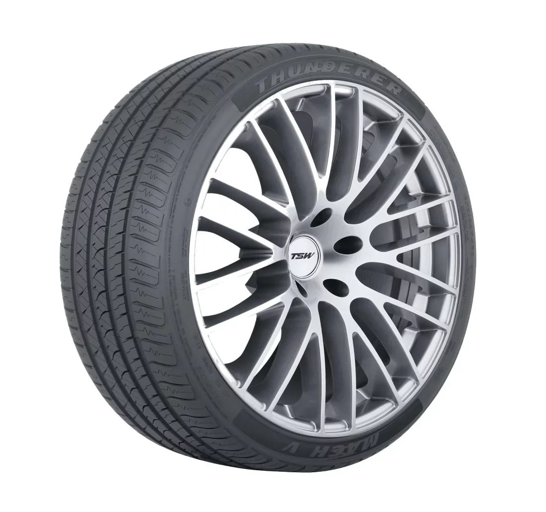 Thunderer Mach V 225/50R17 100W Passenger Tire Fits: 2012-15 Chevrolet Cruze LT; 2012-18 Ford Focus Electric
