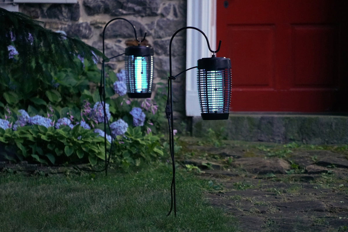 PIC 40W Outdoor 1 Acre Mosquito and Bug Zapper; Electronic Insect Killer; Black